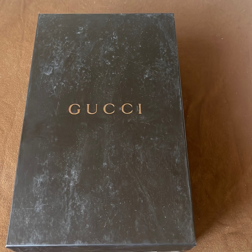 Gucci Pink slip on 3 1/2” heels in box with dust cover